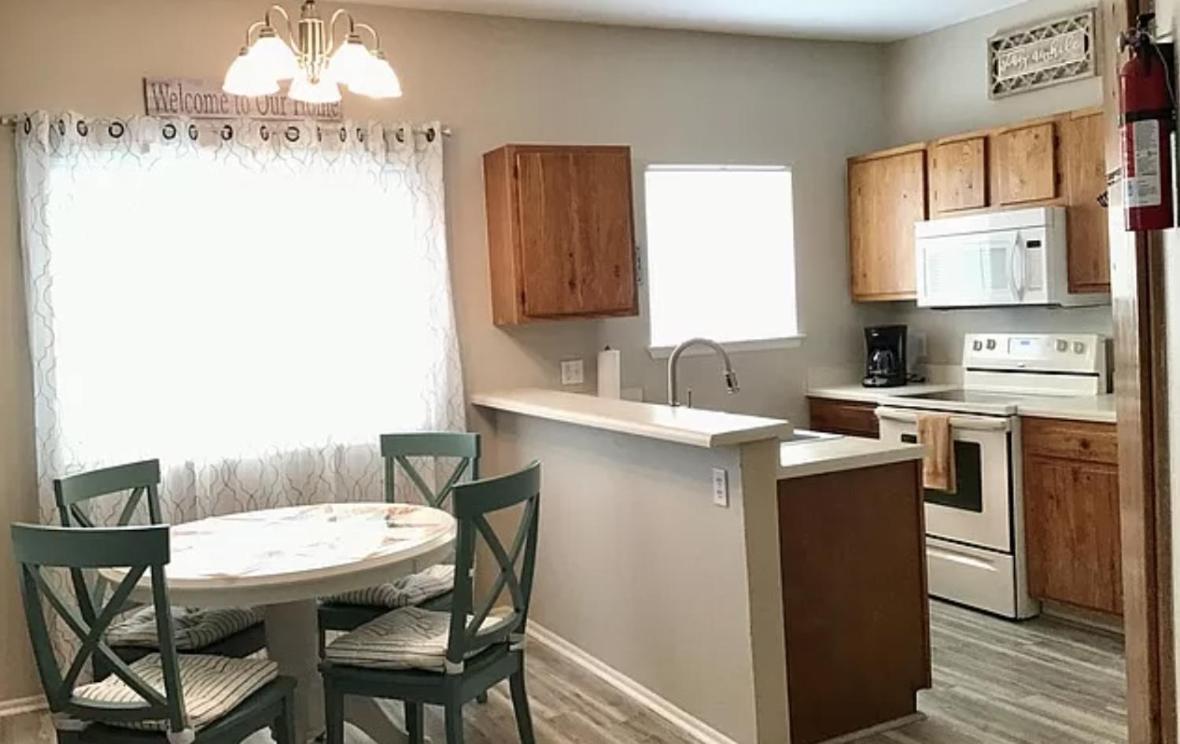 Cozy Beachside Condo With Pool View Corpus Christi Extérieur photo